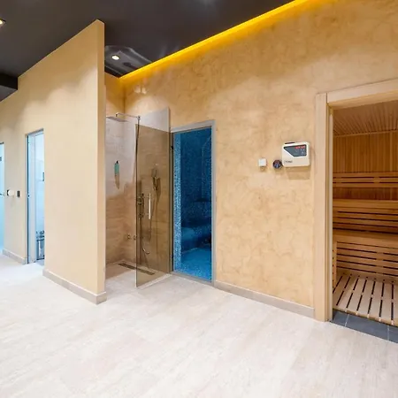 Sunset Lux S3 Wellness & * Zlatibor